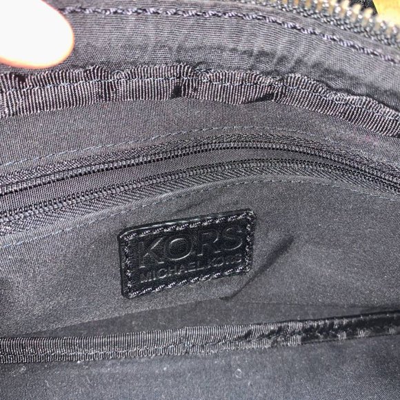 Michael Kors vintage black leather handbag - Picture 2 of 4